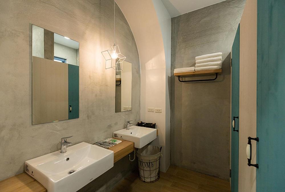 Blue White Apartman Vucsie Kültér fotó