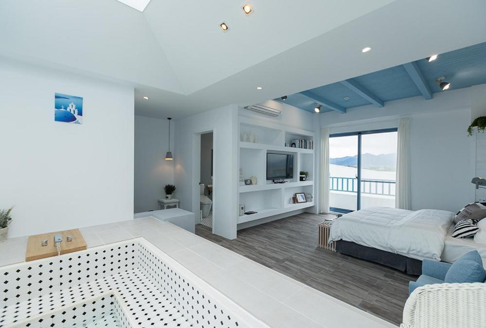 Blue White Apartman Vucsie Kültér fotó
