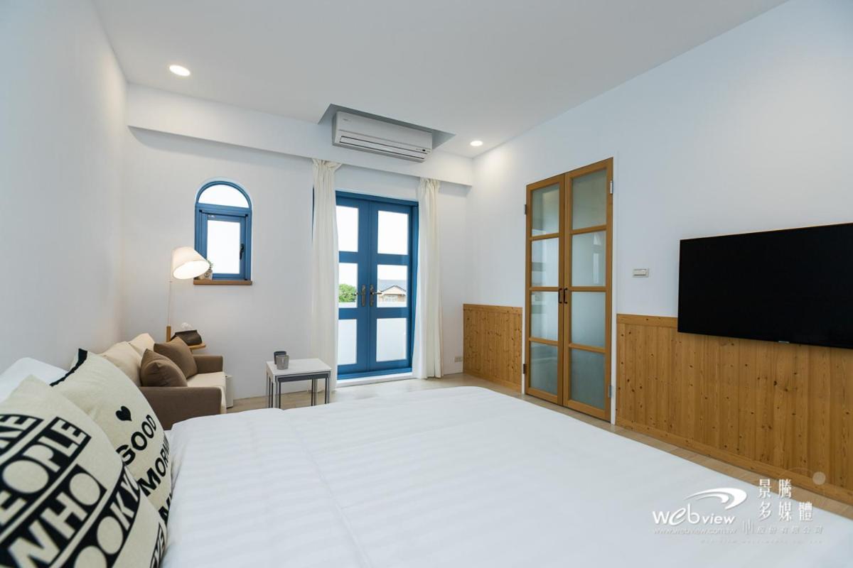 Blue White Apartman Vucsie Kültér fotó